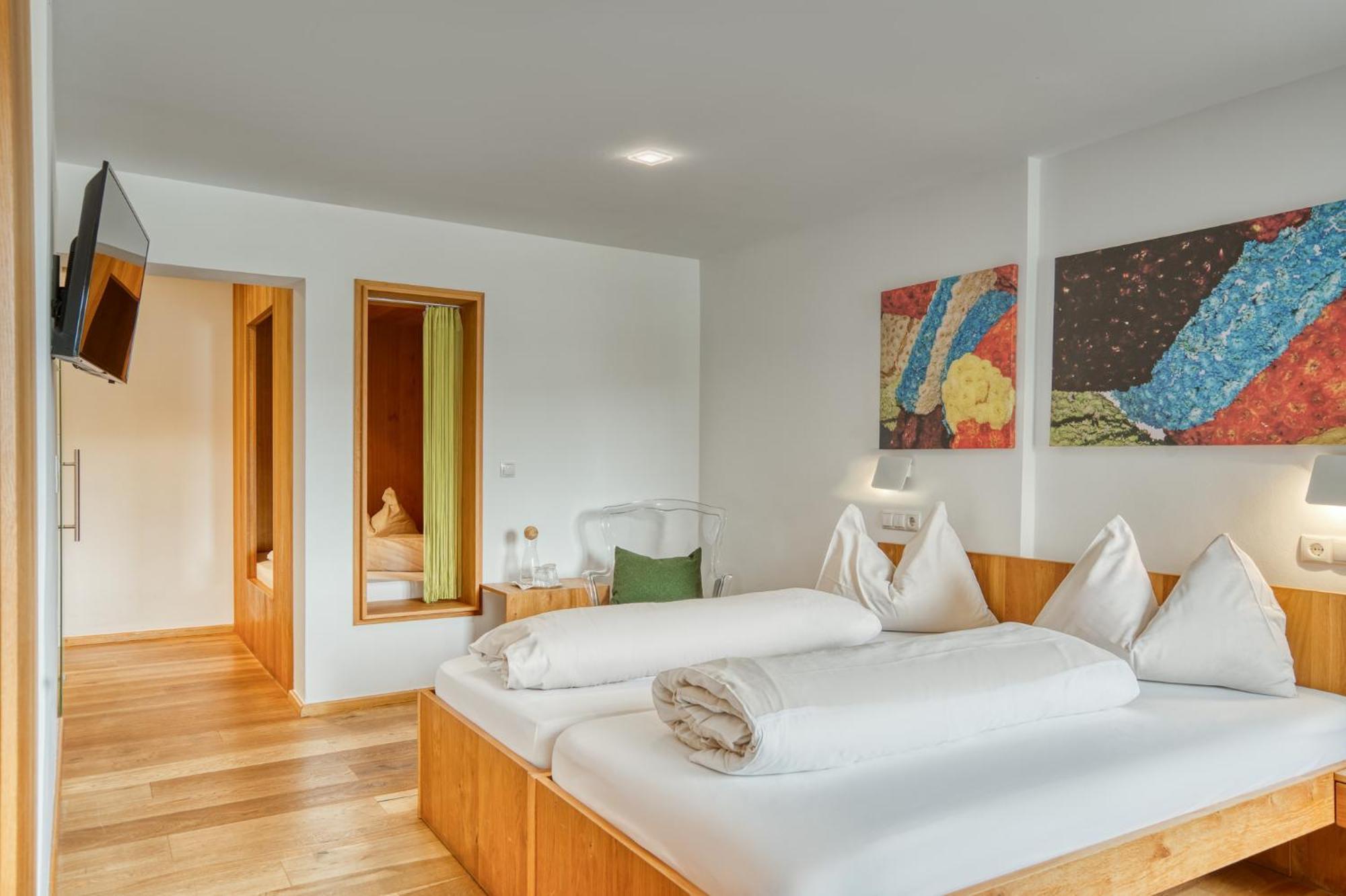 Hotel Wirtshaus Sattlerwirt Ebbs Kültér fotó