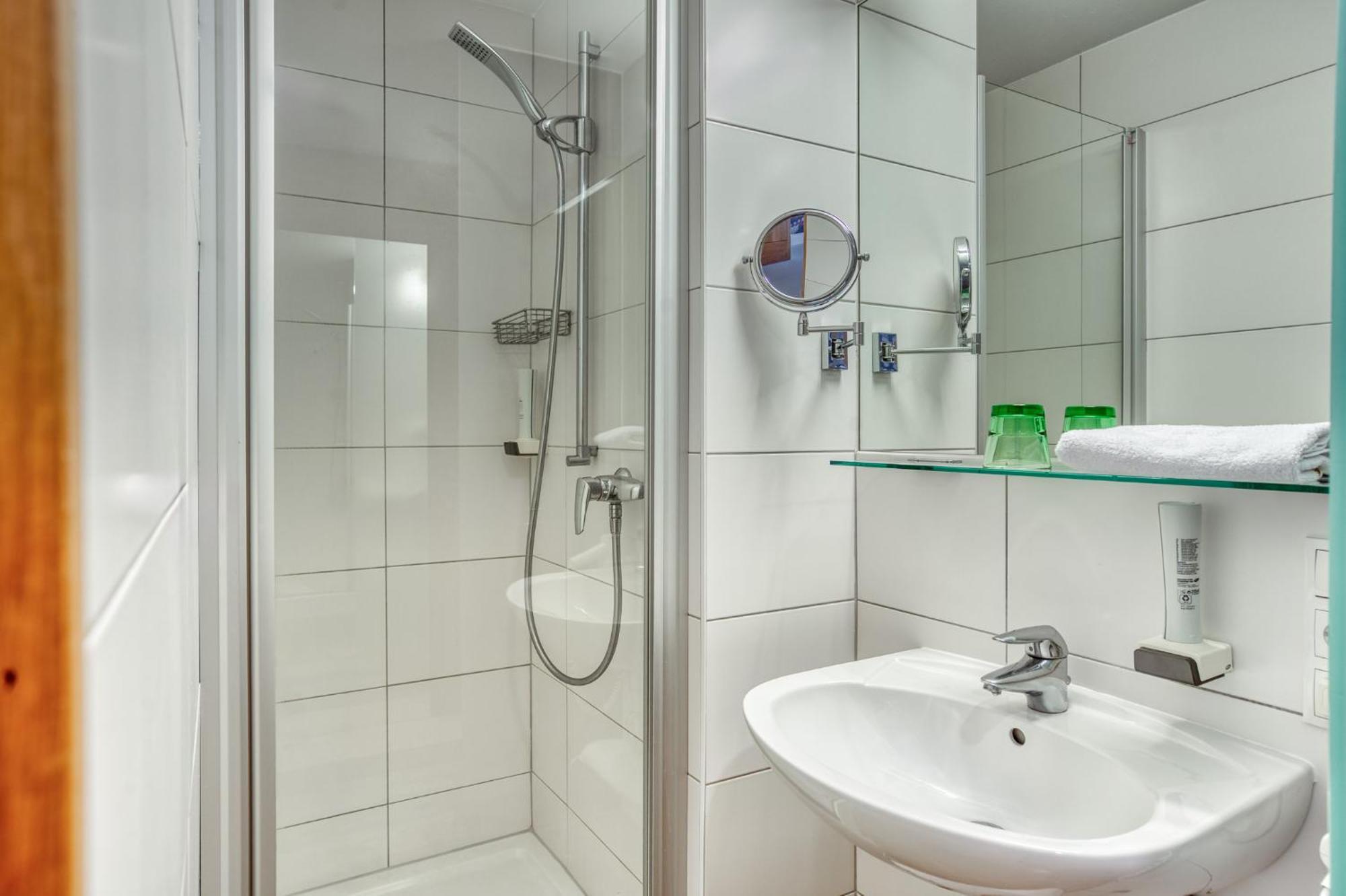 Hotel Wirtshaus Sattlerwirt Ebbs Szoba fotó