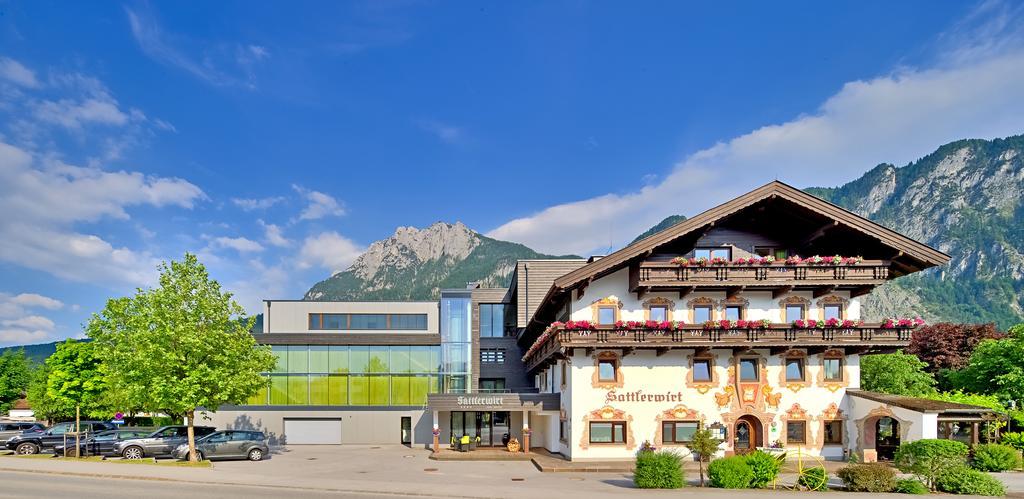 Hotel Wirtshaus Sattlerwirt Ebbs Kültér fotó